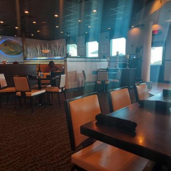 KJ's Steakhouse - Dinning Area - Seafood Near Me - Fort Myers, Florida