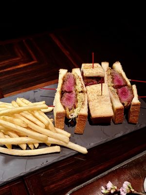 Lounge Bar Privé by null