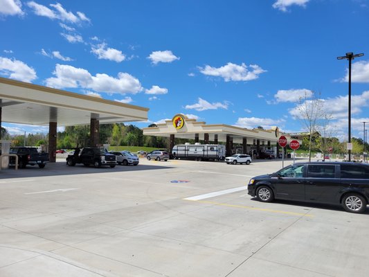 BUC-EE’S - Updated August 2024 - 1124 Photos & 301 Reviews - 6900 Buc ...