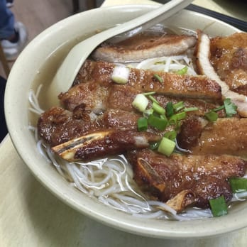 津津食店 - Pork chop noodle soup - Vietnamese Near Me - Hong Kong, HK