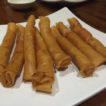 Summer Rolls - The fried shrimp rolls that add great texture to the summer roll. - Vietnamese Near Me - Rosemead, California Summer Rolls - The fried shrimp rolls that add great texture to the summer roll. - Vietnamese Near Me - Rosemead, California