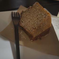 Zera Coffee & Events - Sock it to me cake