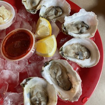 Crab Corner - $1 Oysters on the 1/2 Shell from Virginia - Seafood Near Me - Las Vegas, Nevada