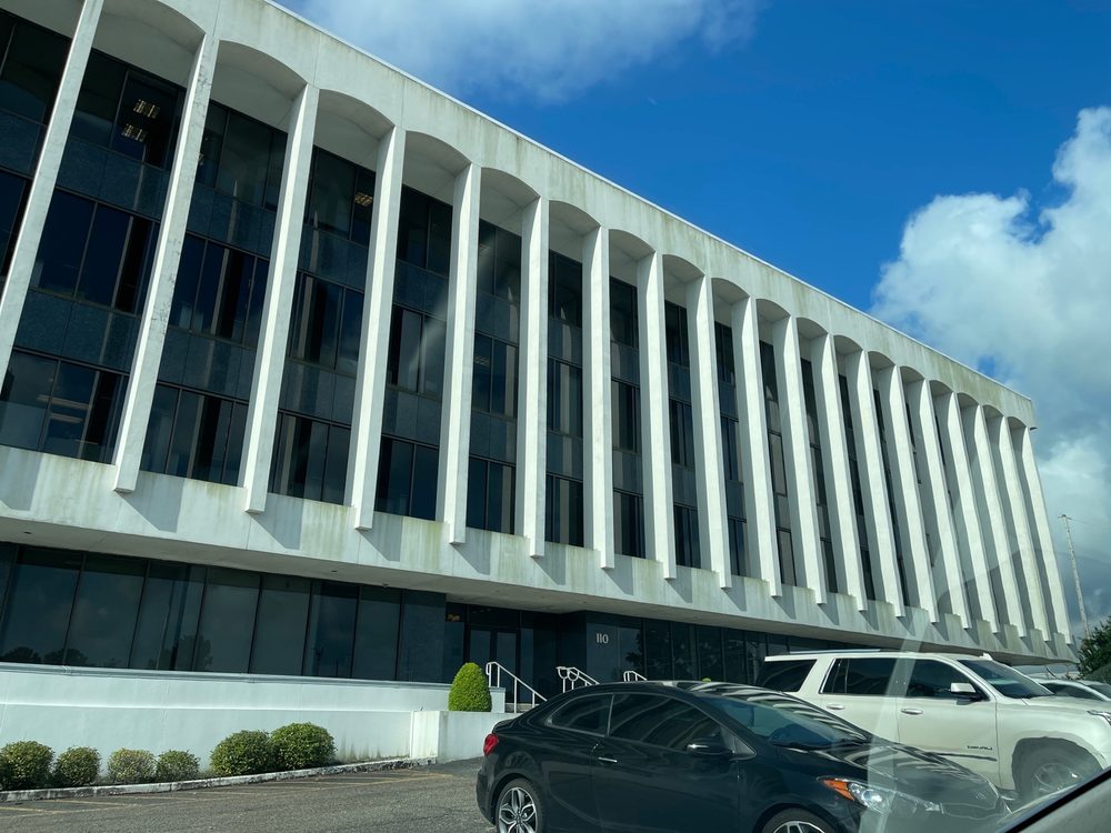 Burk Baker School of Real Estate, Metairie Roadtrippers