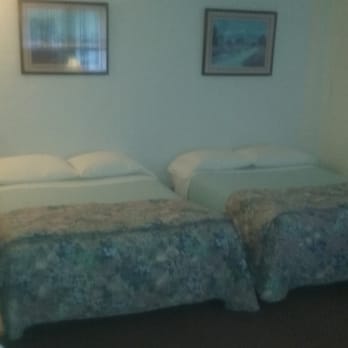 Johanna's Motel & Restaurant - Double beds - Hotels Near Me - Copake, New York