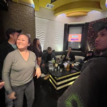 97 Happy KTV - Private room, karaoke, drinking, party, bar - Sports Bars Near Me - New York, New York
