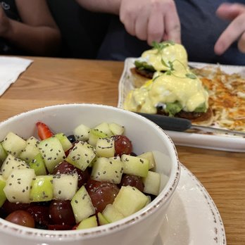 Good Evans - Side order of fruit and the Acupulco Bene - Breakfast & Brunch Near Me - Kearney, Nebraska