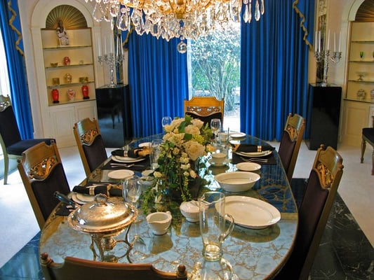 Graceland by null