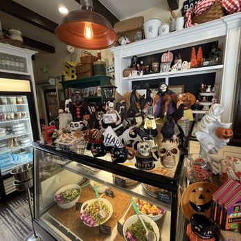 Sweet Butter Kitchen - Halloween decor - Bakeries Near Me - Sherman Oaks, California Sweet Butter Kitchen - Halloween decor - Bakeries Near Me - Sherman Oaks, California