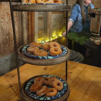 Yelp Elite Event: Holiday Preview - Yelp Events Near Me - Snohomish, Washington Yelp Elite Event: Holiday Preview - Yelp Events Near Me - Snohomish, Washington