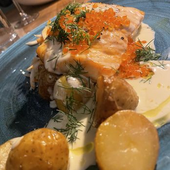 Elias Mat & Sånt - Salmon. So good and cooked to perfection. - Scandinavian Near Me - Oslo, 03 Elias Mat & Sånt - Salmon. So good and cooked to perfection. - Scandinavian Near Me - Oslo, 03