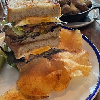 Catch 122 - BELT sandwich! Really big portion - Breakfast & Brunch Near Me - North Vancouver, British Columbia Catch 122 - BELT sandwich! Really big portion - Breakfast & Brunch Near Me - North Vancouver, British Columbia