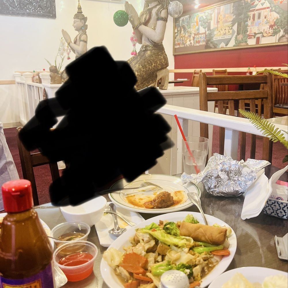 Siam Restaurant - Thai Near Me - Sacramento, California