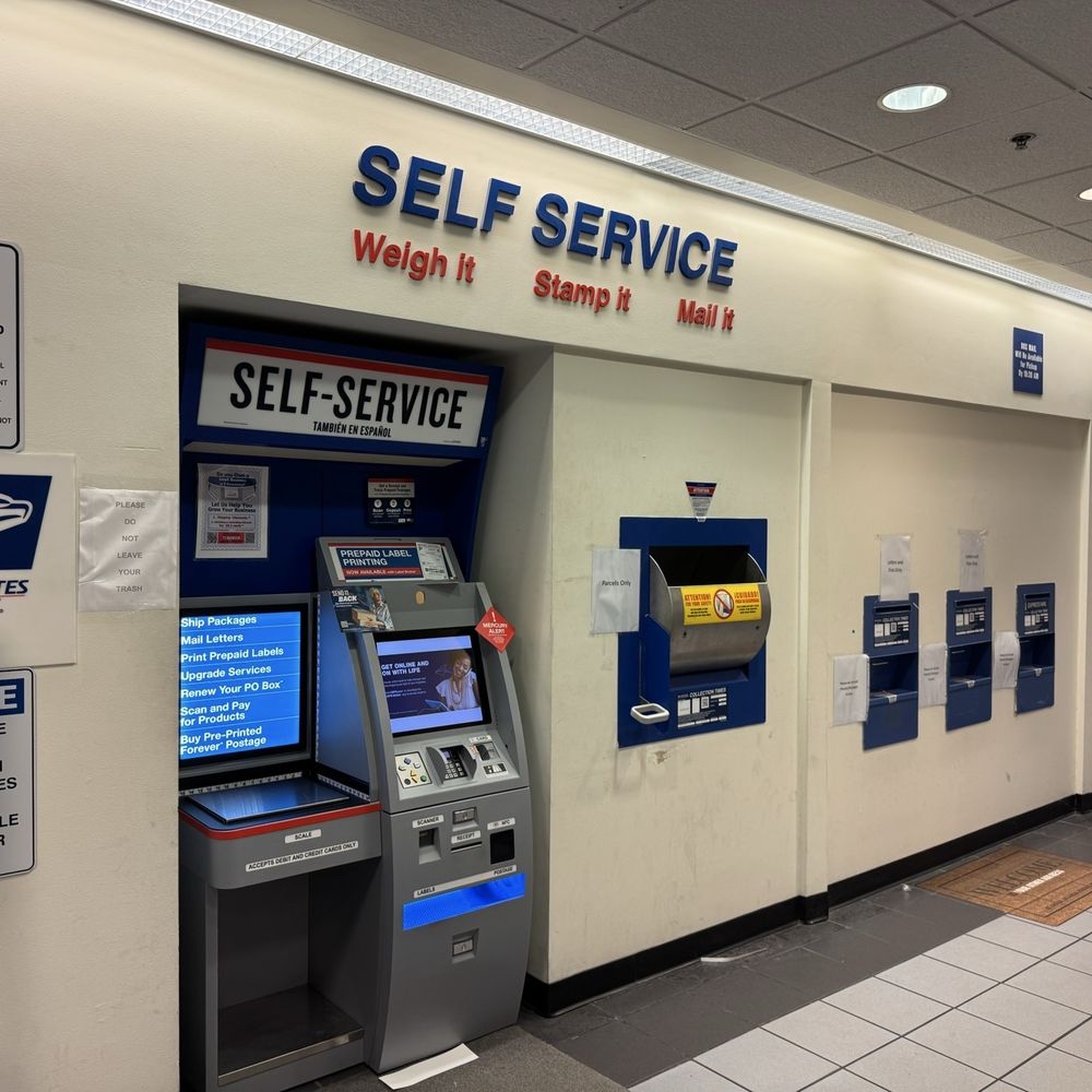 Self service station Self service station