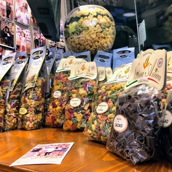 Pasta & Pasta - they sell dried pasta also - Pasta Shops Near Me - Venezia, VE