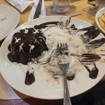 Applebee's Grill + Bar - Ice cream and lava melt - Sports Bars Near Me - Waverly, Iowa Applebee's Grill + Bar - Ice cream and lava melt - Sports Bars Near Me - Waverly, Iowa