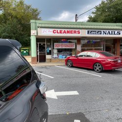 J & Lee Cleaners