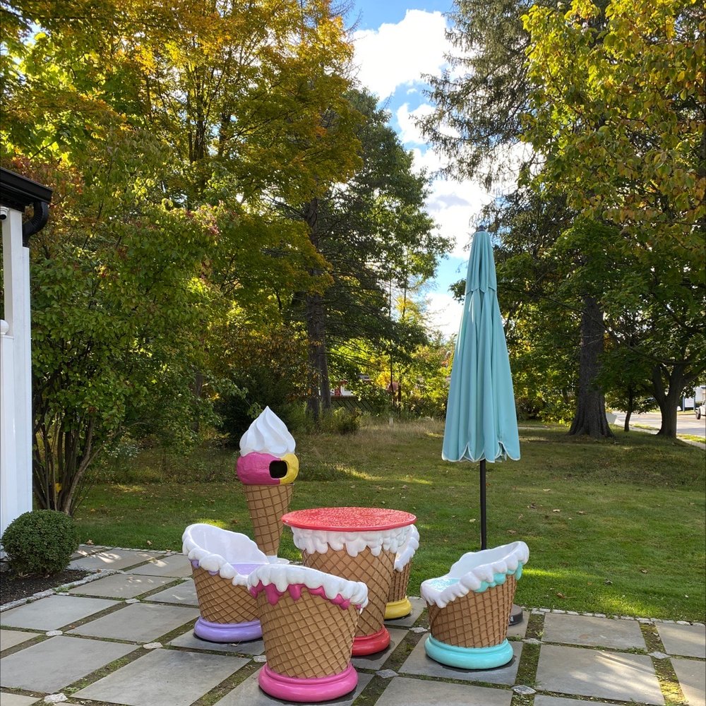 La Tulipe Desserts - Bakeries Near Me - Mount Kisco, New York