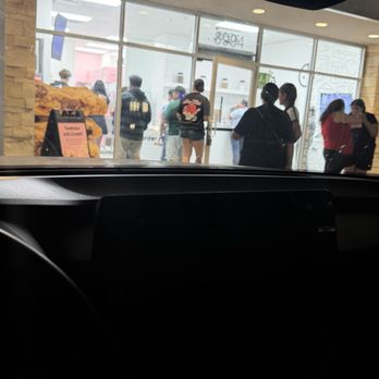 Crumbl - Downey - Line for chocolate chip cookies - Bakeries Near Me - Downey, California Crumbl - Downey - Line for chocolate chip cookies - Bakeries Near Me - Downey, California