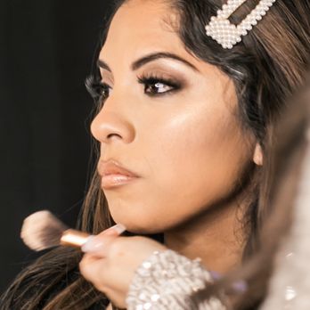 Makeup By Yelena - Makeup Masterclass - Makeup Artists Near Me Makeup By Yelena - Makeup Masterclass - Makeup Artists Near Me
