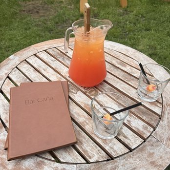 SOCO Kitchen + Bar - Pitcher - Bars Near Me - Toronto, Ontario