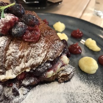 Bachour - Croissant French Toast - Bakeries Near Me - Coral Gables, Florida Bachour - Croissant French Toast - Bakeries Near Me - Coral Gables, Florida