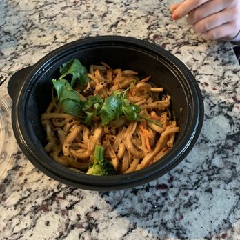 Noodles and Company - Indonesian peanut sauté - Noodles Near Me - Naperville, Illinois Noodles and Company - Indonesian peanut sauté - Noodles Near Me - Naperville, Illinois