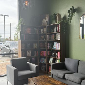 Live Bev - Cozy corner. - Coffee & Tea Near Me - North Las Vegas, Nevada Live Bev - Cozy corner. - Coffee & Tea Near Me - North Las Vegas, Nevada
