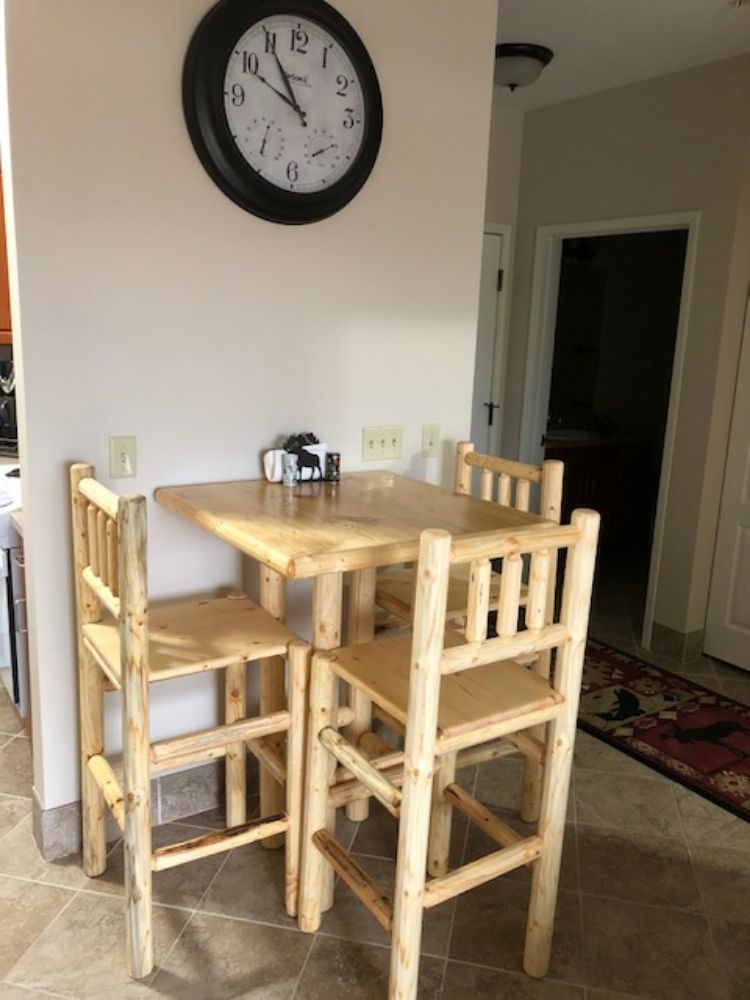 NORTH IDAHO LOG FURNITURE Updated September 2024 22 Photos 5872 N