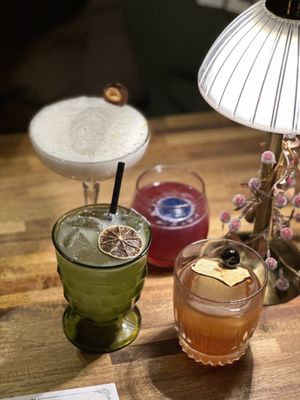Mèo Restaurant & Bar by null