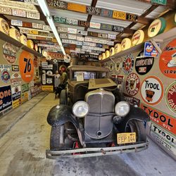 Mendenhall’s Museum Of Gasoline Pumps And Petroliana