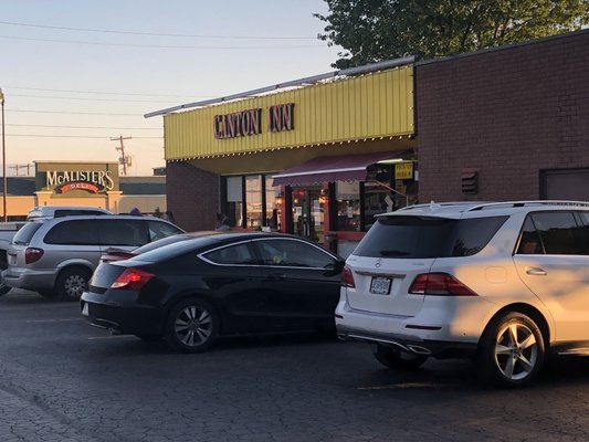 Canton Inn by null