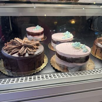 La Dolce Vita Courthouse Bakery - Bakeries Near Me - Lancaster, Pennsylvania La Dolce Vita Courthouse Bakery - Bakeries Near Me - Lancaster, Pennsylvania
