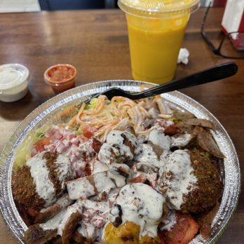 Gyro King & Grill - Combination Supreme Platter - Pakistani Near Me - East Windsor, New Jersey Gyro King & Grill - Combination Supreme Platter - Pakistani Near Me - East Windsor, New Jersey
