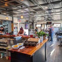 Coastal League Restaurant & Bar