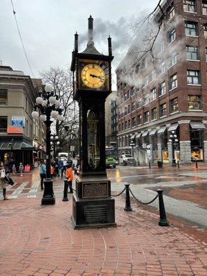 Gastown Steam Clock by null