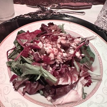 Mystique Dining - Course 2 - Salad - Dinner Theater Near Me - Folsom, California