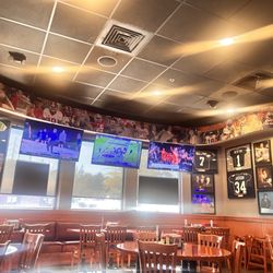 Full Moon BBQ - Dining room