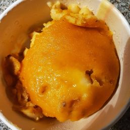 Garbage Mac n cheese..smells bad too Garbage Mac n cheese..smells bad too