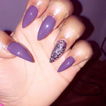 Barry's Beauty Bar - If you make an appointment it's better. I sometimes sit there for 2 hrs until I can get my nails done if I don't make an appointment. - Hair Salons Near Me - Brooklyn, New York