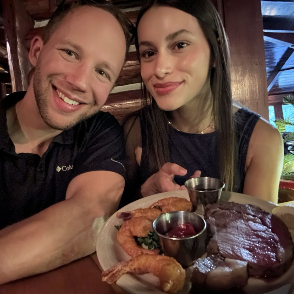 Ishnala - Steakhouses Near Me - Wisconsin Dells, Wisconsin Ishnala - Steakhouses Near Me - Wisconsin Dells, Wisconsin