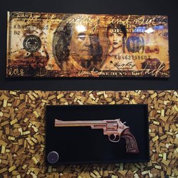 Max Goud - In het inkoop kantoor de gouden muur.