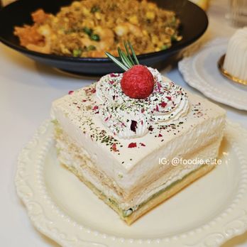 Cafe  2BY2 - Jasmine Matcha - Desserts Near Me - New York, New York