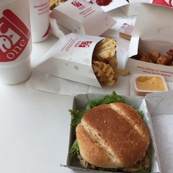 Chick-fil-A - Fast Food Near Me - Troy, Michigan