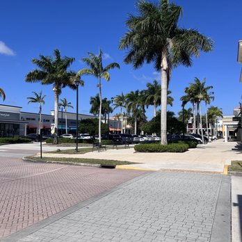 Delray Marketplace - Shopping Centers Near Me - Delray Beach, Florida Delray Marketplace - Shopping Centers Near Me - Delray Beach, Florida
