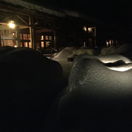Freestone Inn at night.