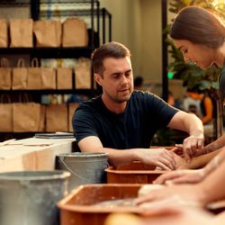 Mud Hut Pottery Studio - We offer one on one help during our group classes.