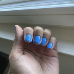 Thick polish and low quality work