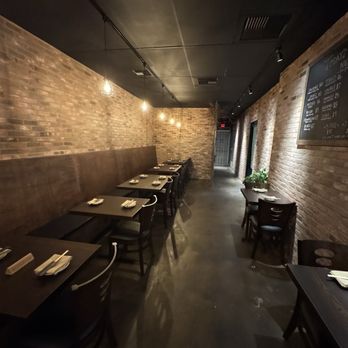 Nagisa Sushi - Table seating - Sushi Bars Near Me - San Diego, California Nagisa Sushi - Table seating - Sushi Bars Near Me - San Diego, California
