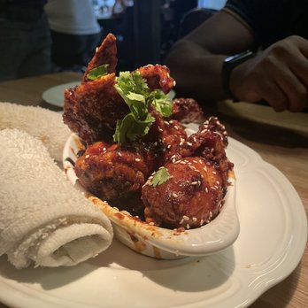 Au Cheval - General Jane 's Honey - Fried Chicken - Bars Near Me - Chicago, Illinois